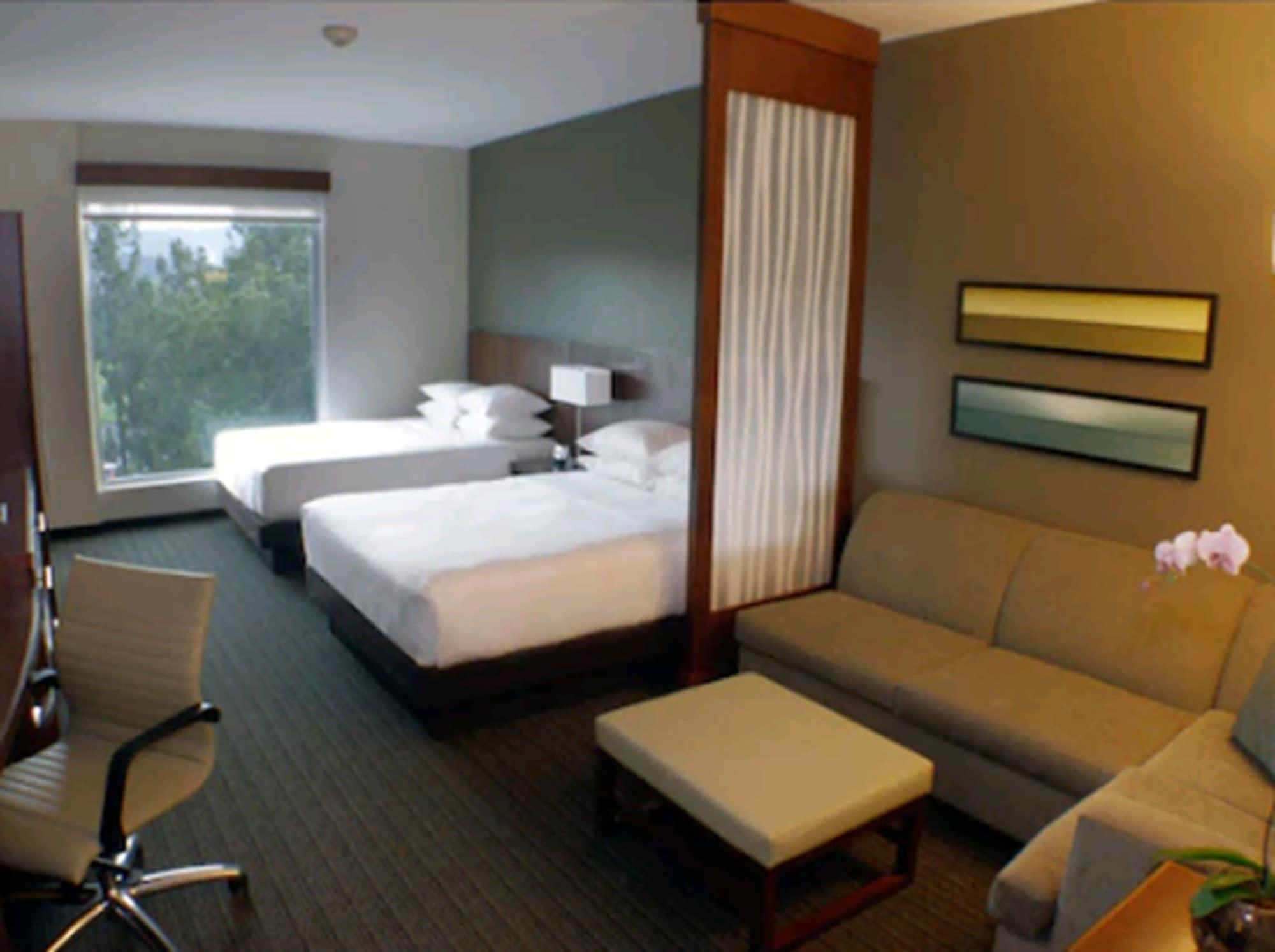 Hyatt Place San Jose Pinares Curridabat Exterior photo