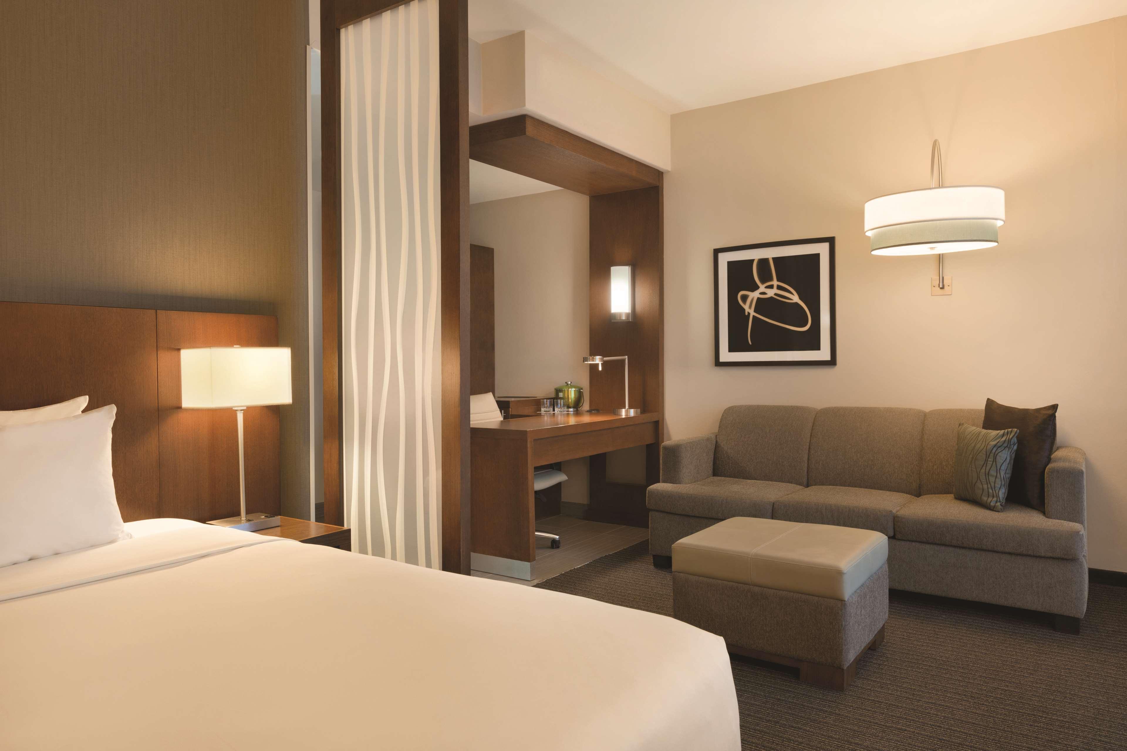 Hyatt Place San Jose Pinares Curridabat Exterior photo